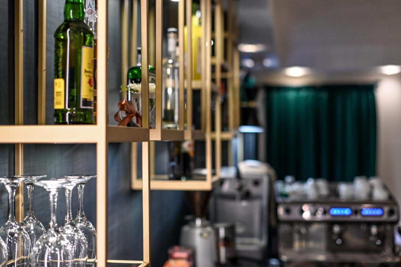 罗马多玛斯酒店 庞扎诺罗马诺 外观 照片